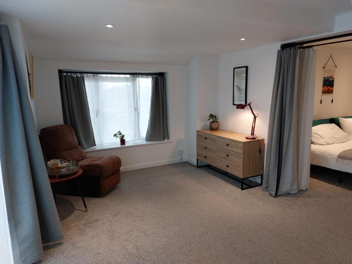 Beech House 20 Minute Walk To Airport Lejlighed Bristol Eksteriør billede